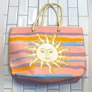 Get Beach or Cruise-ship ready with this shoulder bag!